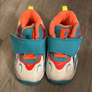 Toddler 6C Nike Sneakers